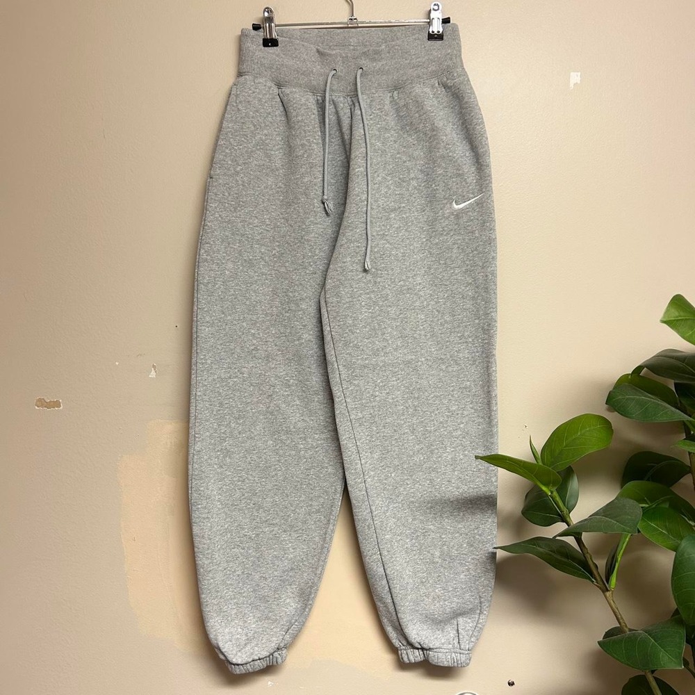 Nike Swoosh Heather Grey Sweatpants Joggers Mens XS Tapered Fleece Pants